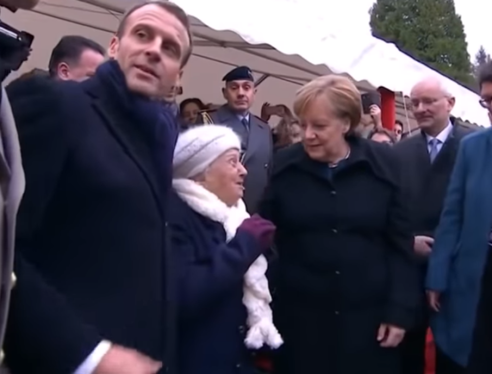 Stogodišnja Francuskinja prišla Angeli Merkel pa je bez pardona upitala: Jeste li vi GOSPOĐA MAKRON? (VIDEO)