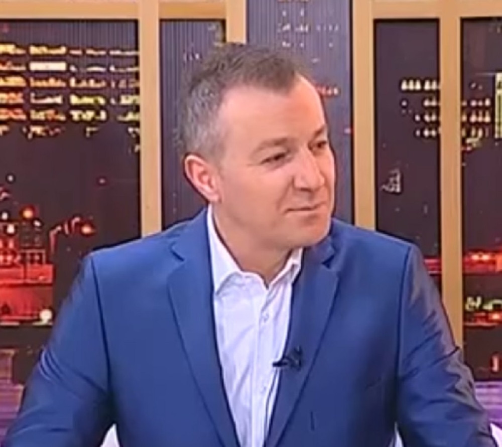 NE VOLI DA PRIČA O PRIVATNOM ŽIVOTU, A SADA JE OTKRIO SVE: Pevač ima sina i ćerku, a evo koliko dugo je U VEZI