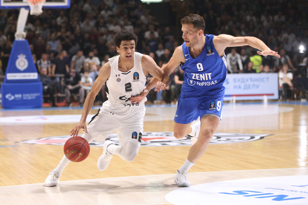 On je od danas PEJDŽEVIĆ! Košarkaš Partizana dobio naš pasoš!