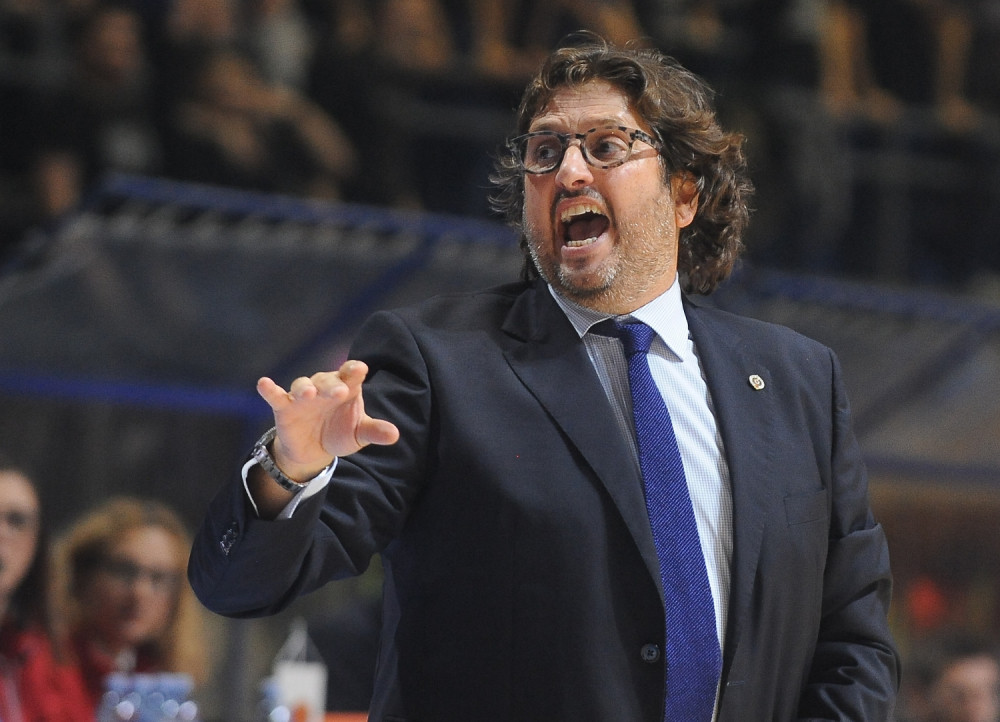 Navijači Partizana pustili snimak 17 sudijskih odluka na štetu crno-belih u meču sa  Zvezdom! (VIDEO)