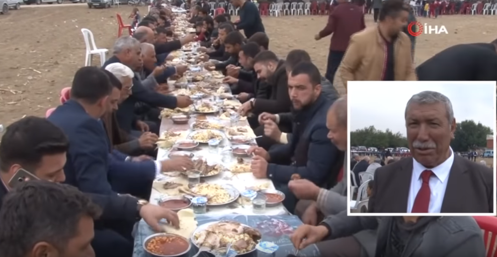 Čovek sa tri žene, 24 dece i 200 unučadi rešio je da oženi najmlađeg sina, nastao je STAMPEDO!