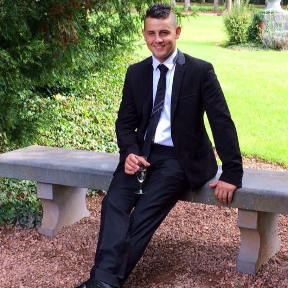 Znate li o kome je reč? Političar promenio prezime jer je bilo previše nepristojno za političku kampanju (FOTO)