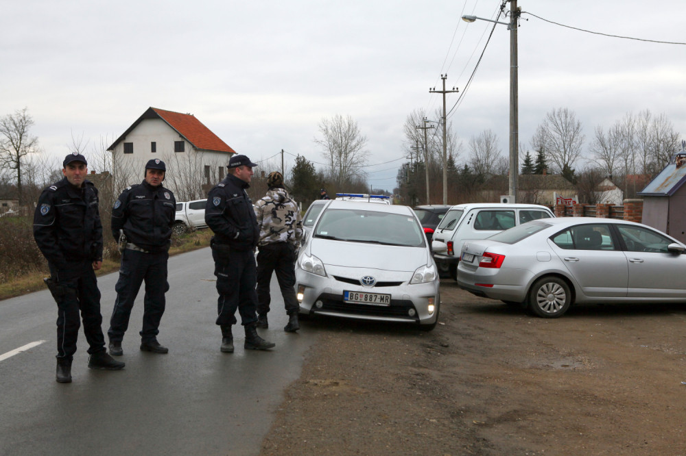 Slomljenom kašikom UBO U VRAT cimera u bolničkoj sobi