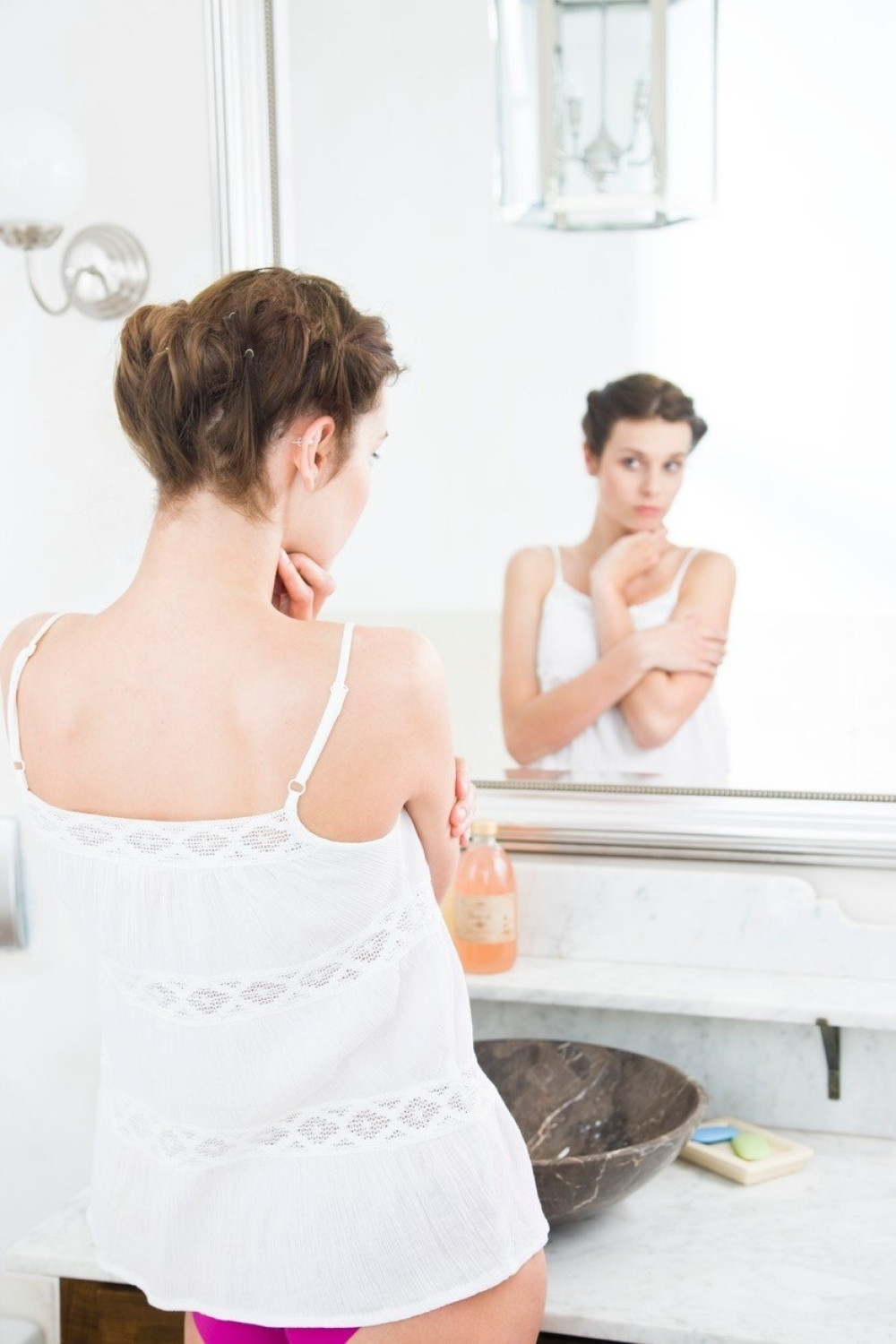 OVAJ DEO ŽENSKOG TELA RASTE CELOG ŽIVOTA: Na kraju bude čak 7 puta veći nego u mladosti!