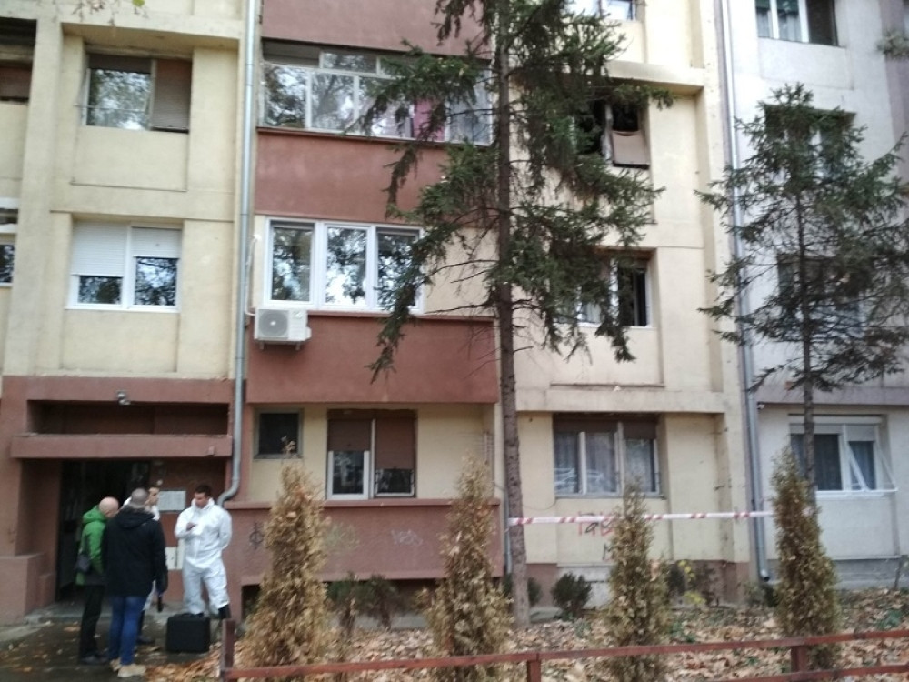 Baka bila sama u trenutku izbijanja požara, vatrogasci i lekari zatekli ugljenisano telo na dušeku (UZNEMIRUJUĆ FOTO)