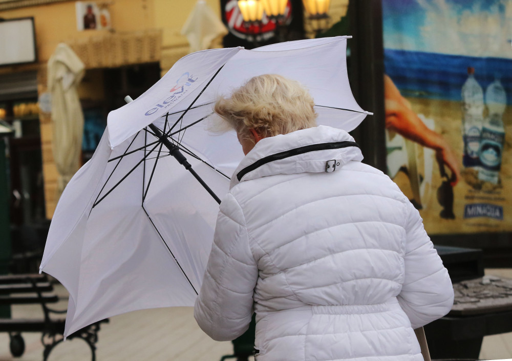 Grad i oluja pogodili severozapad zemlje! Vojvodina ne strahuje samo od Save (FOTO)