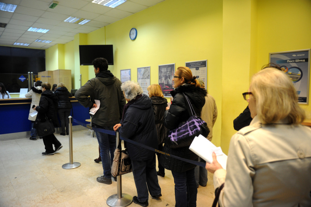 ISCURELA NEPOZNATA SUPSTANCA! Eksplozija u pošti u Jurija Gagarina!