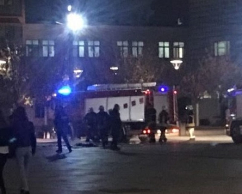 Palili srpsku robu, pa izazvali požar u Prištini! Vatrogasci muče muku sa plamenom, uhapšen VOĐA NAVIJAČA! (FOTO)