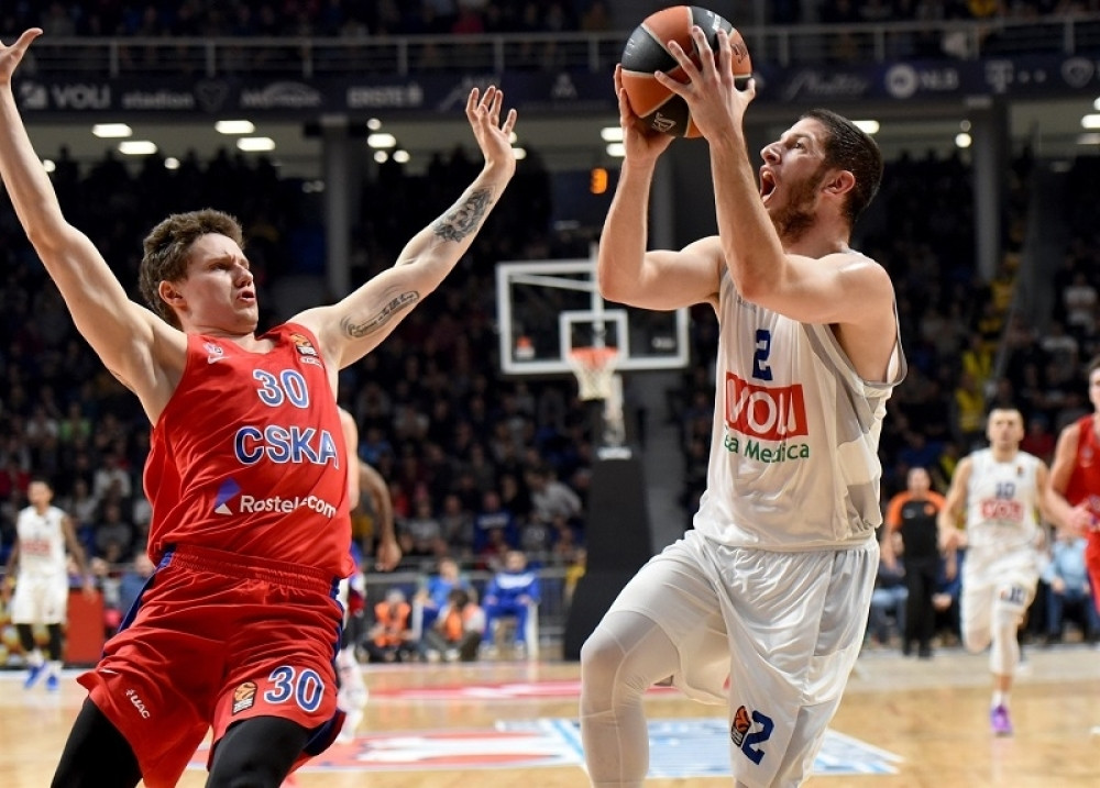 Debakl Budućnosti u Moskvi, Real bolji od Darušafake