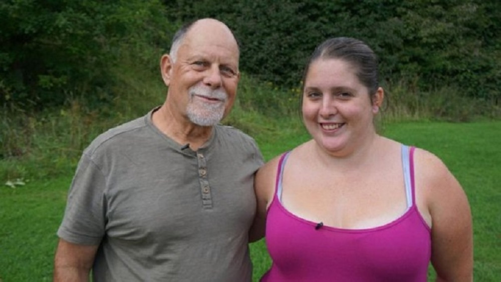 Sara (28) se udala za očuha Davida koji je 40 godina stariji! Njihov brak zgrozio je svet! (FOTO)