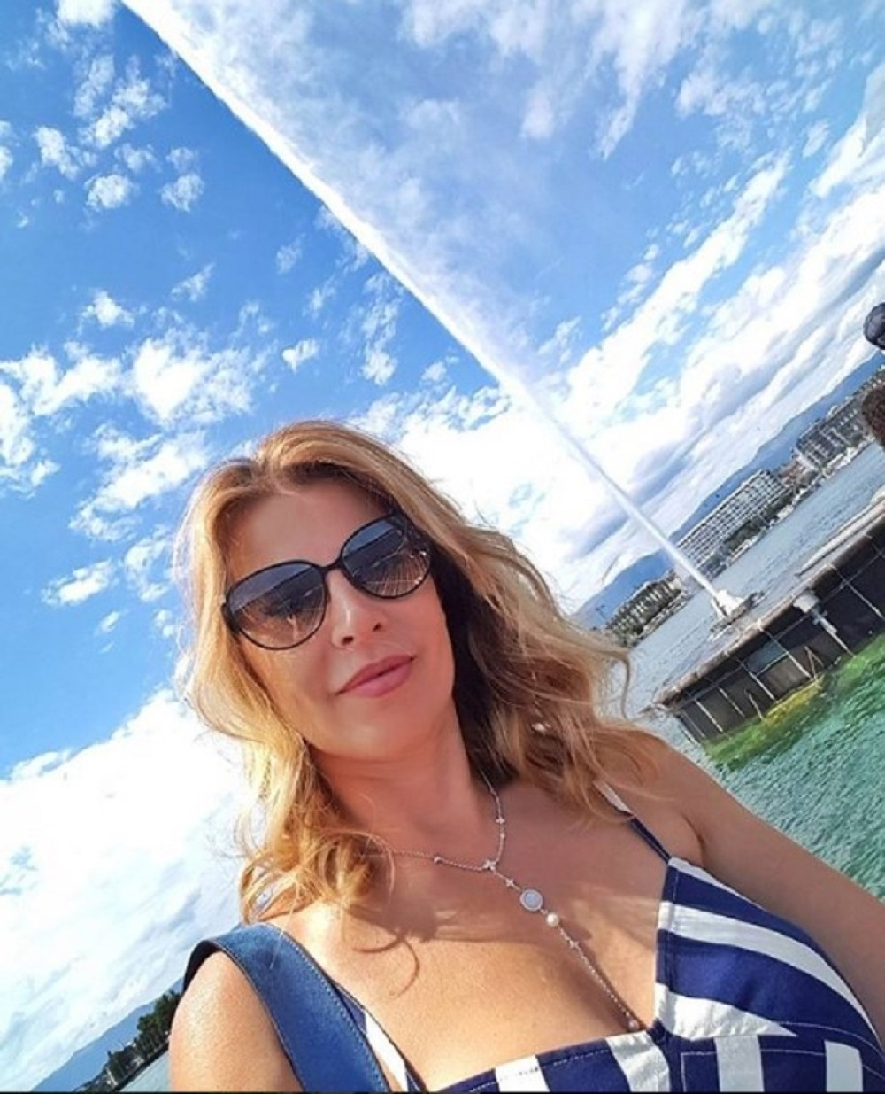 MILKA FORCAN SE U JAVNOSTI NIKADA NE POJAVLJUJE SA MUŽEM: Evo kako izgleda suprug najmoćnije žene u Srbiji sa kojim ima dvoje dece