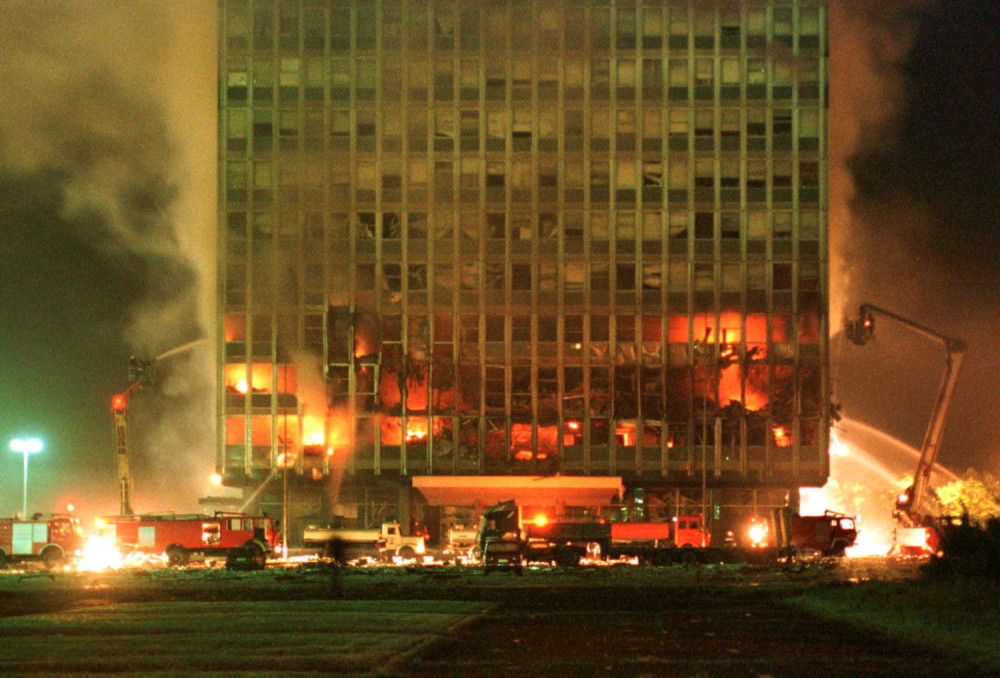 Šifrovane poruke otkrivaju početak 3. svetskog rata, a onda kreće KATAKLIZMA!