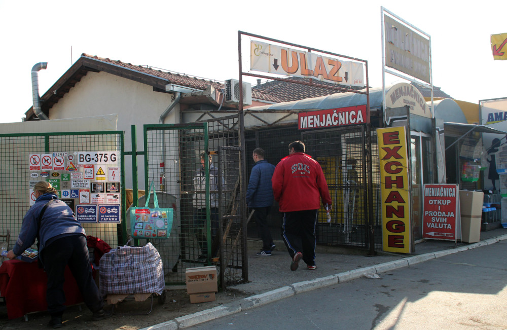 O fotografiji trgovca Muje priča ceo region! Njegovi popusti su frapirali sve kupce NA PIJACI!