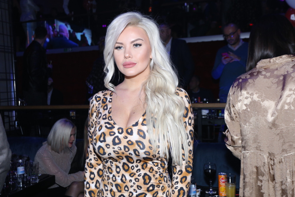 Sanja krije BOLNU PROŠLOST! Zbog onog što joj je dečko priredio dugo nije mogla da se oporavi