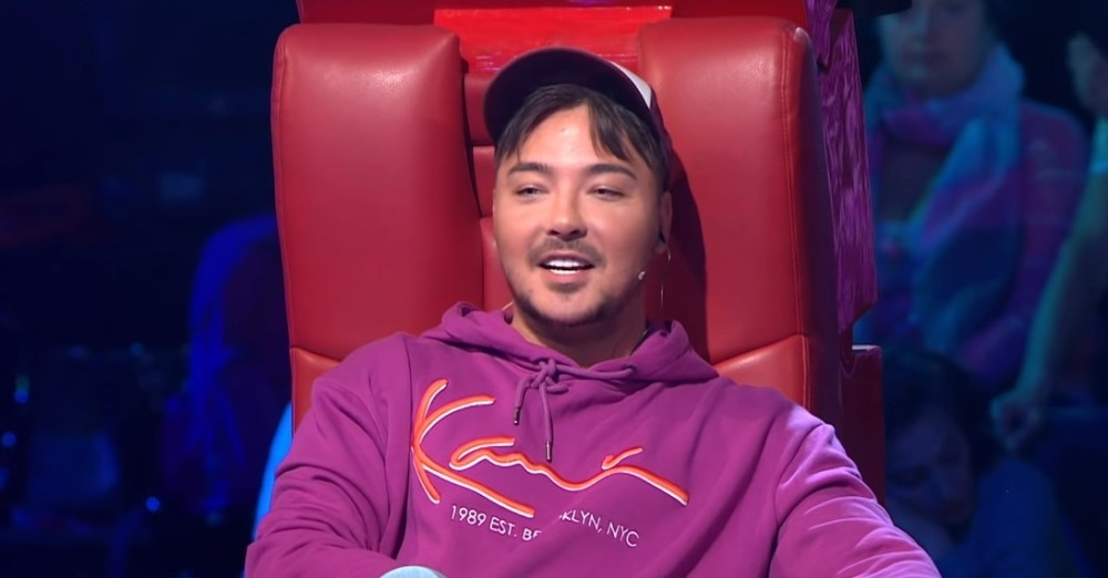 Osvanuli PRETEĆI GRAFITI na zgradi gde živi MAJKA poznatog pevača: Milan Stanković šokiran prizorom (VIDEO)