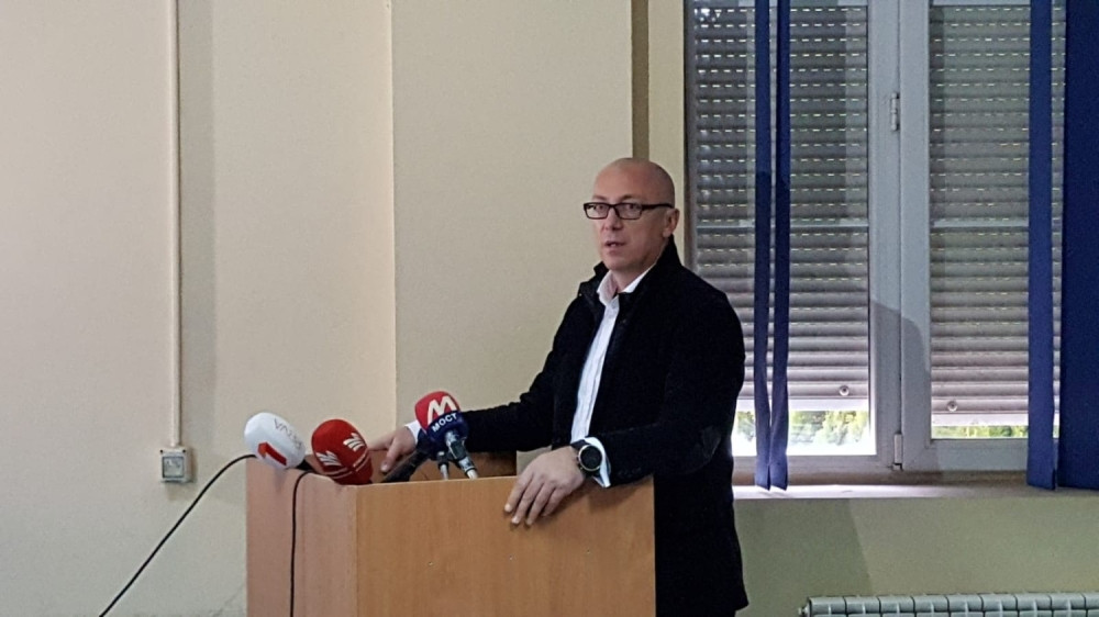 Nakon ostavke predsednika opština, Priština ima SULUDU IDEJU