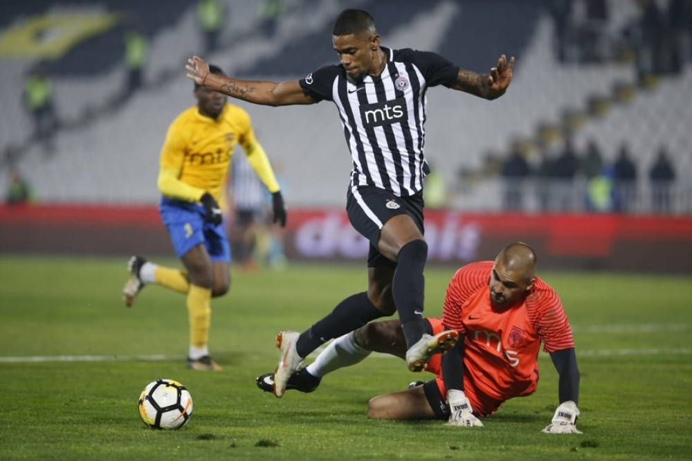 Nameštene utakmice Partizan - Dinamo, Zemun - Rad?