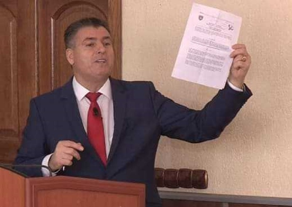 Posle formiranja "Vojske Kosova" stižu nove zapaljive poruke!  "Ujedinjenje Mitrovice nismo zaboravili, to je samo početak"