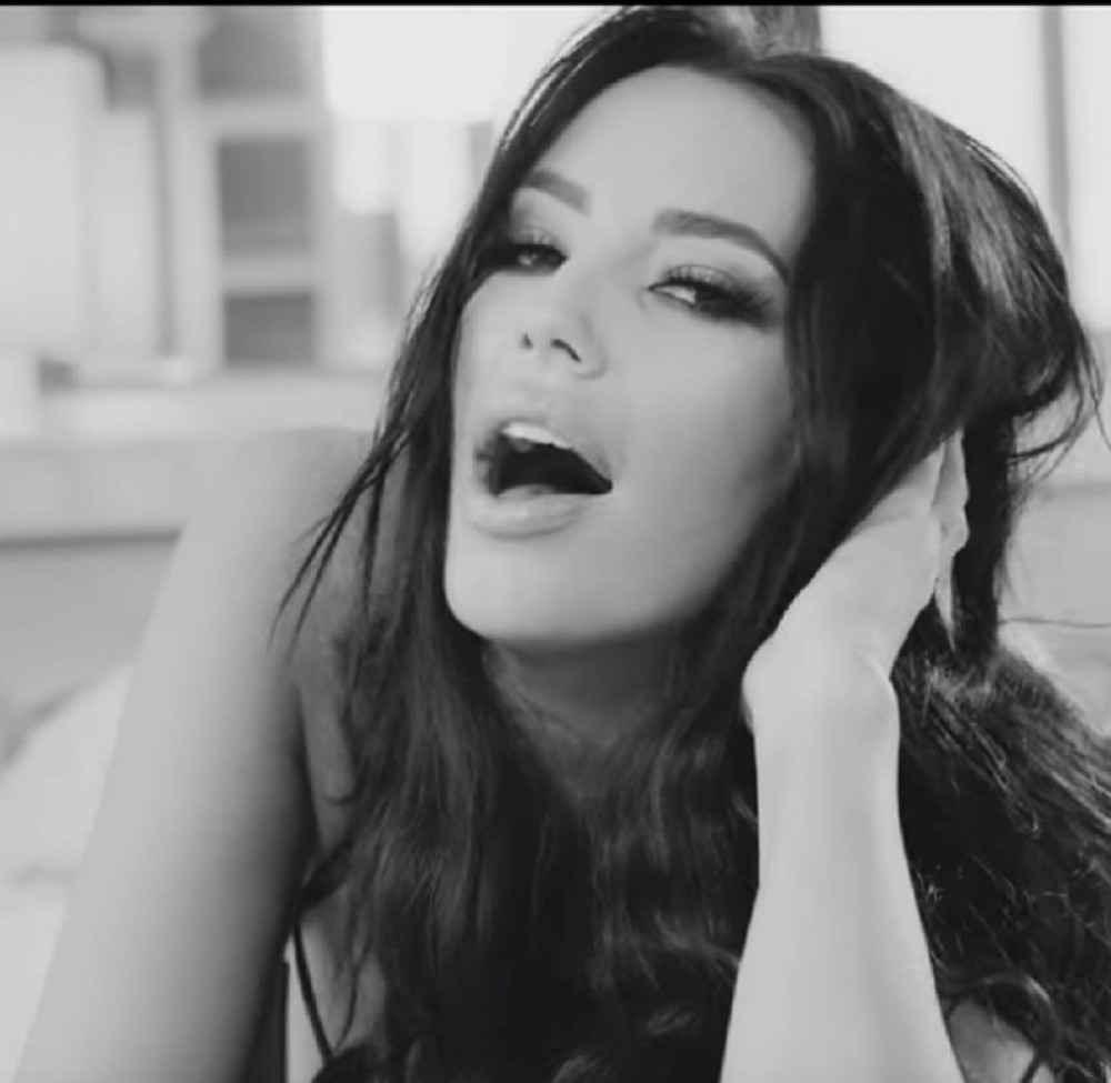 Katarina Grujić i Šako Polumenta objavili duet, a od Kaćinih provokativnih scena neće vam biti dobro!