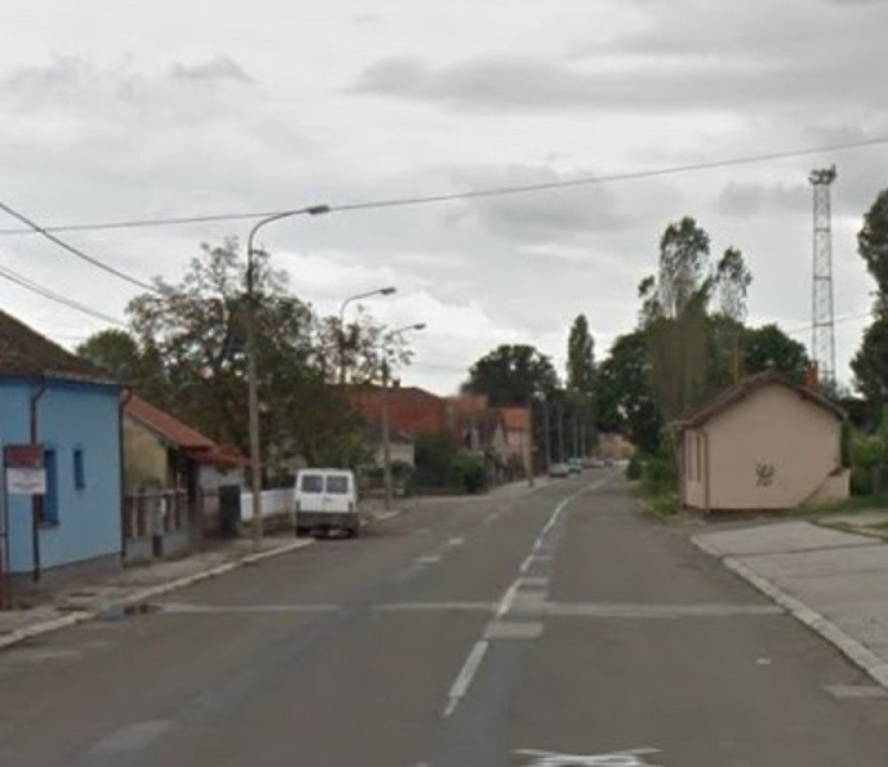 Samohrani otac poginuo na motoru... Delove tela mu skidali sa drveta na koje je odleteo od siline udarca