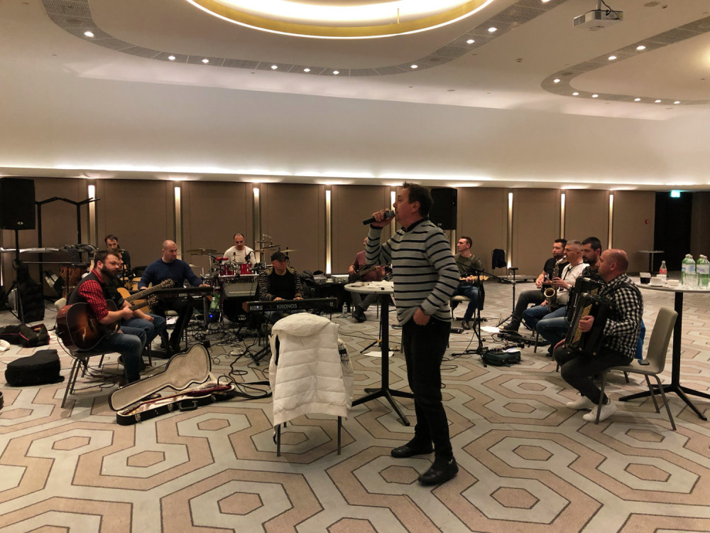 KEBA SE NAOŠTRIO ZA KONCERT Napraviću spektakl u inat dušmanima!