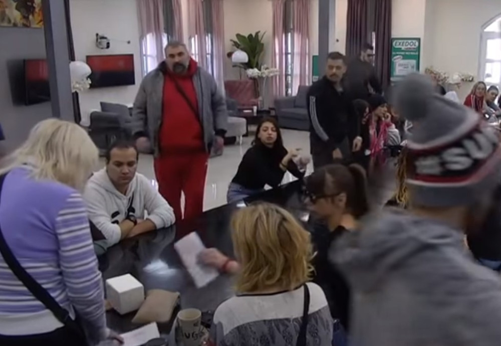 Svi će prebledeti, Luna će plakati: Učesnica prve sezone večeras Zadruge se vraća u rijaliti i tek sad kreće pakao!