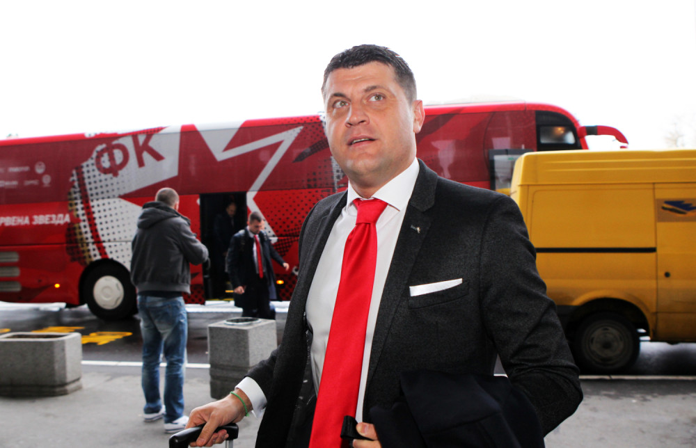 Strateg Crvene zvezde nije krio sreću zbog detalja sa tribina! (FOTO)