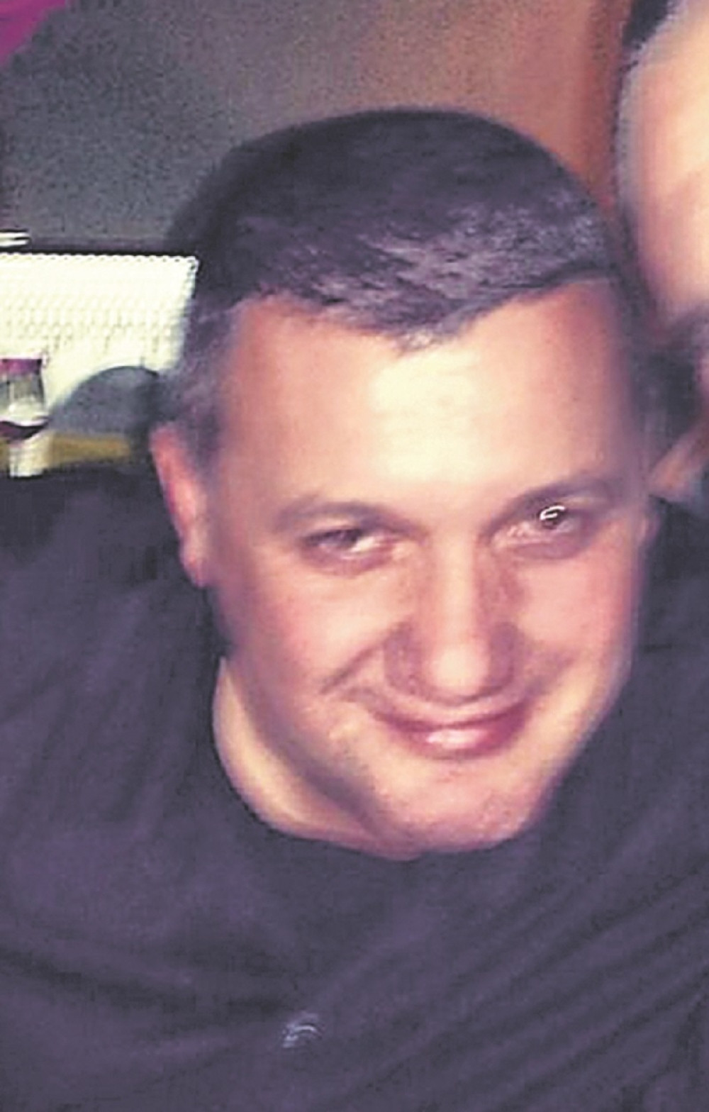 Osvanula čitulja za ubijenog Vladu Popa! Od njega se oprostio jedan od preživelih aktera filma "Vidimo se u čitulji" (FOTO)