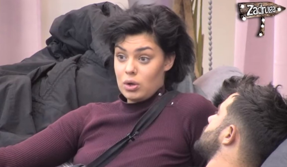 SVE JE TO LAŽ I MARKETING, MOJA MAMA NE VOLI KARAĐORĐA: Mina Vrbaški raskrinkala majku, otkrila veliku tajnu!