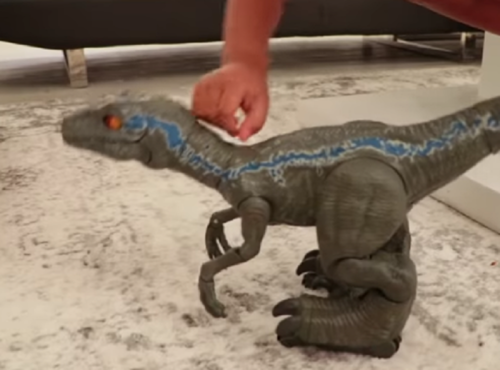 Dečak (7) je zaradio MILIONE EVRA! Rekao je roditeljima, ali mu nisu poverovali! Nastao je HAOS! (VIDEO)