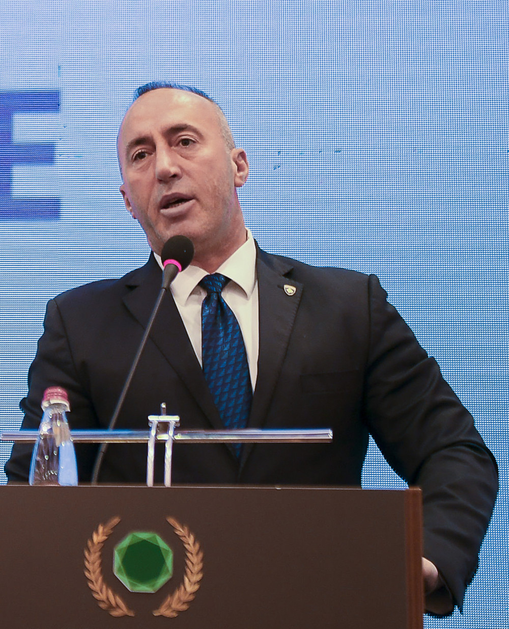 Haradinaj opet govorio o taksama, ovog puta lupio nešto NAJBESMISLENIJE DO SADA!