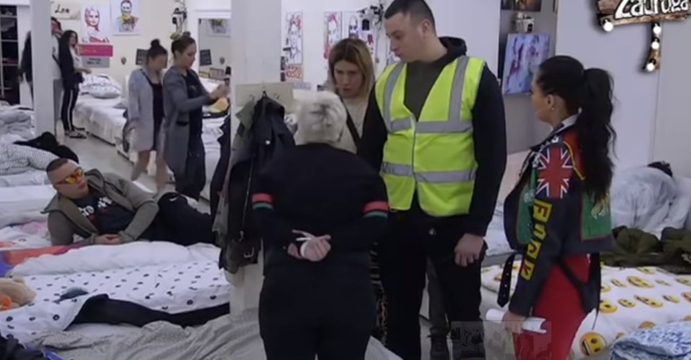 Golubovićka nasrnula na Matoru, obezbeđenje ih razdvajalo, a onda se HAOS nastavio u dvorištu