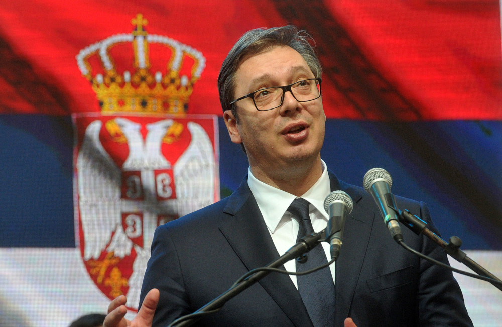 Vučić najavio novo povećanje plata i penzija sledeće godine