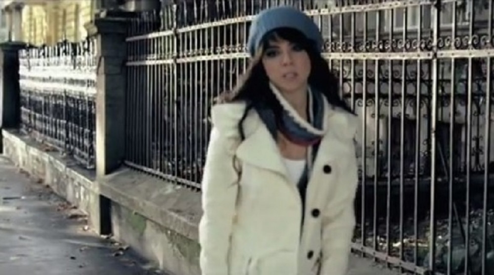 Ono što su komšije uradile našoj pevačici je sramota! Objavila slike od kojih će vam se smučiti sve! (FOTO)