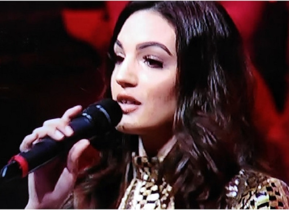 Učesnica Zadruge se pojavila u "Zvezdama granda"! Stala ispred žirija, pa izazvala haos i PSOVKE u studiju