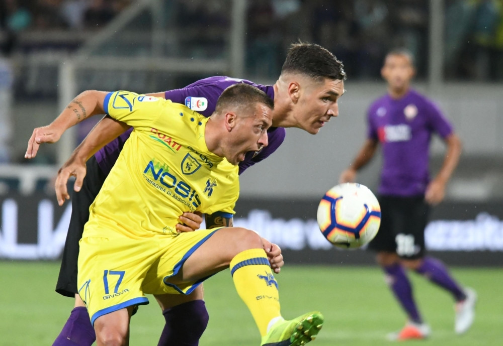 Srbi moraju da UĆUTE u Italiji! Kakav okršaj Đuričića i Milenkovića, OBOJICI PO CRVENI KARTON! (VIDEO)