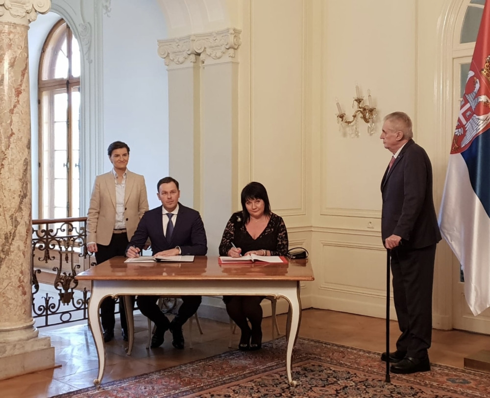 Mali: Uspeli smo posle teških pregovora, otpisano 70 odsto duga!