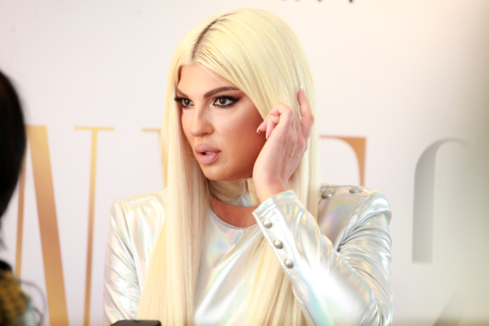 Šok fotka Karleuše BEZ ŠMINKE, zapalila internet! Niko ne veruje da je ona na slici (FOTO)