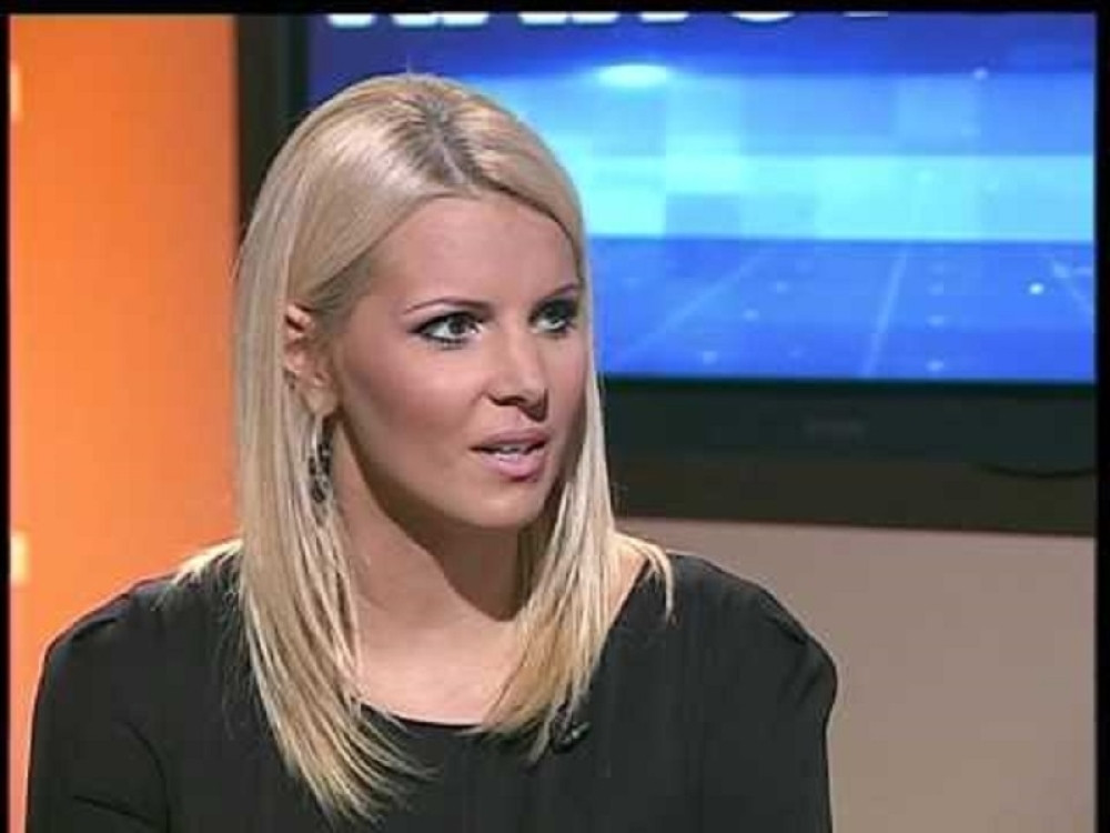 Vesić je postavio fotografiju nakon koje je nastala drama: Miladin je najstrašnije zapretio direktorki Studija B, a opozicija ćuti! Ovo je prevršilo svaku meru! (FOTO)