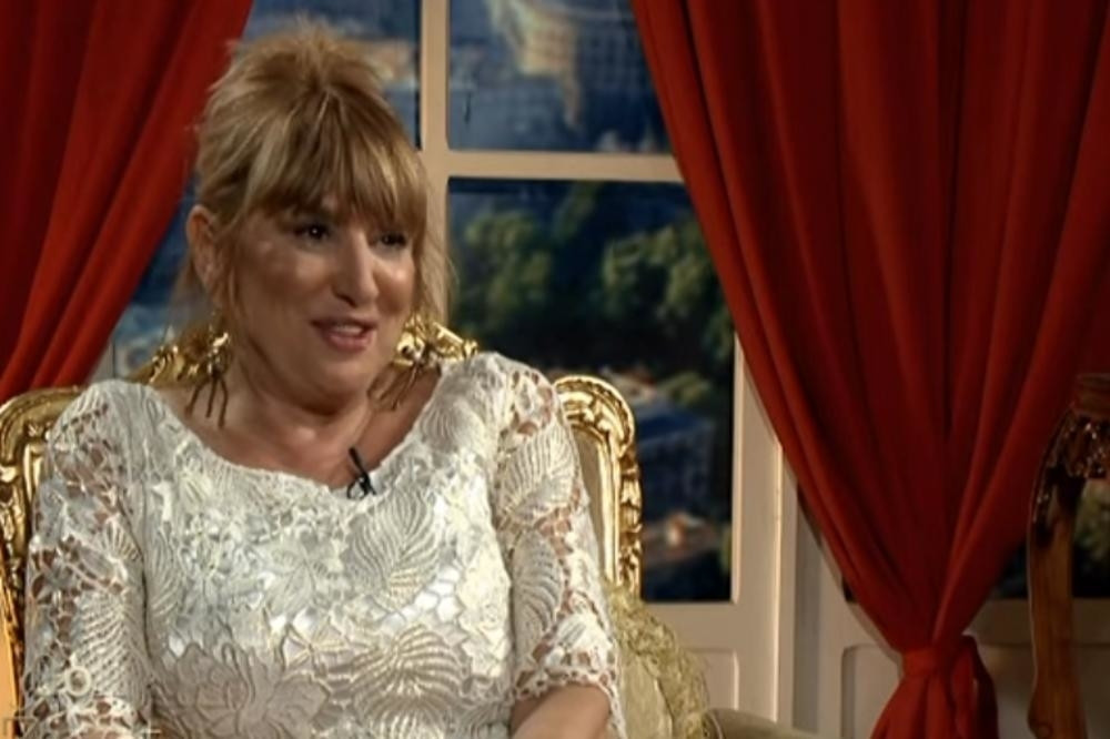 Drug me je silovao, muža sam varala sa poznatim pevačem, a od njega dobijala poklone posle svake afere!