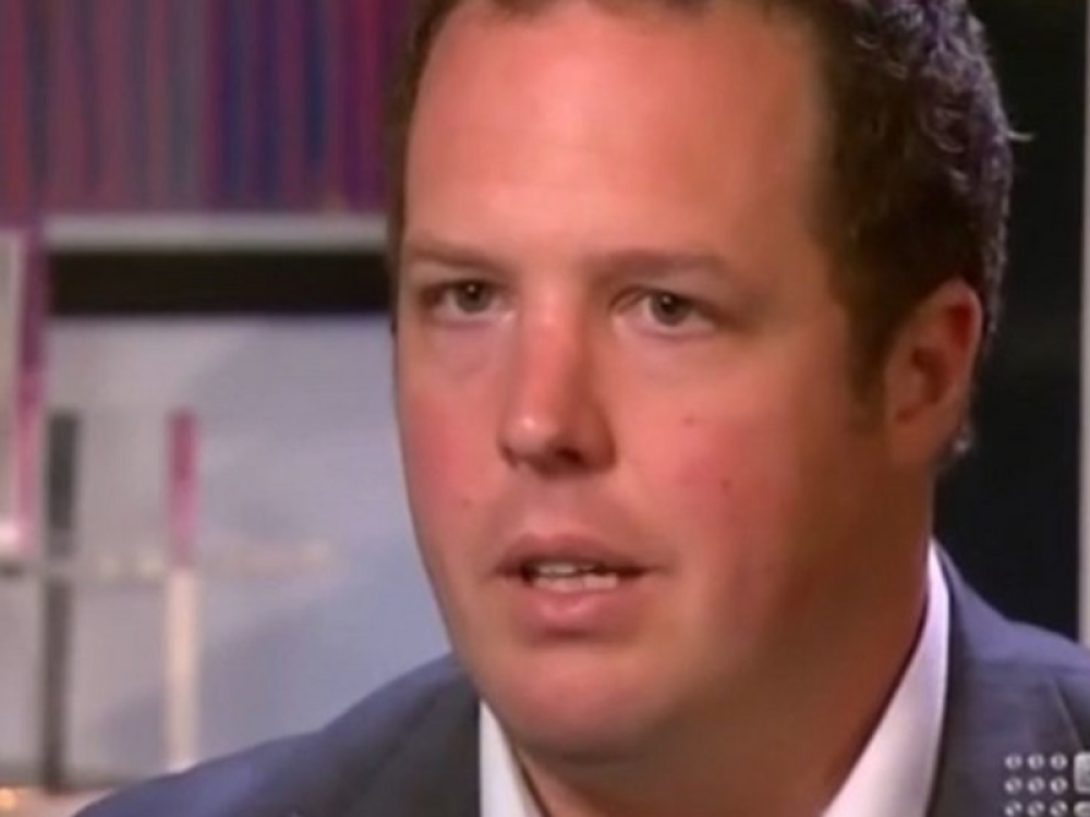 Konobar je preko noći postao MILIONER, a onda se sudbina poigrala sa njim!