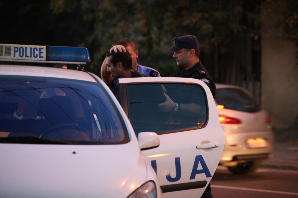 VELIKA AKCIJA POLICIJE Uhapšen zamenik načelnika trećeg odeljenja!