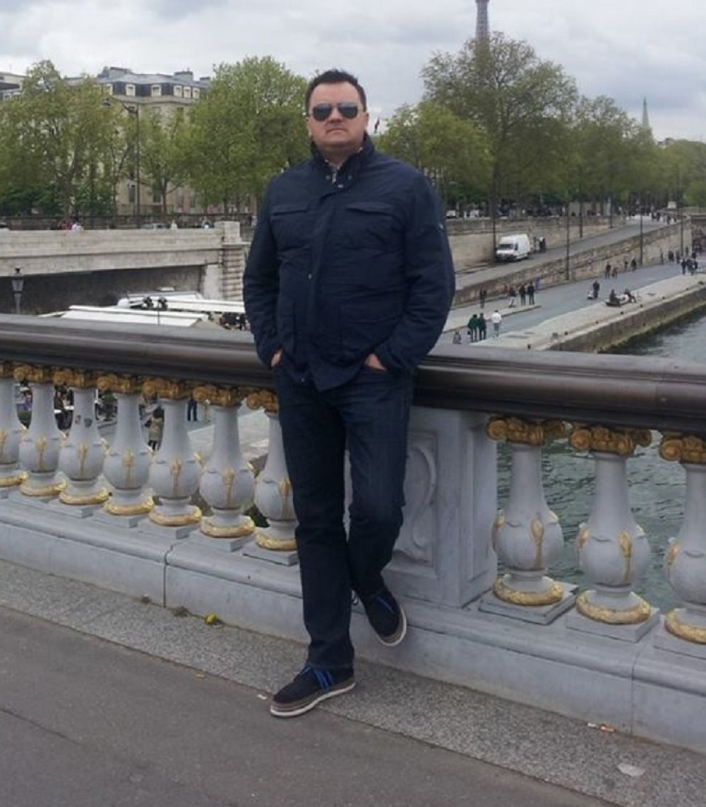 Ovo je zamenik načelnika koji je uhapšen danas! Štitio muškarca za kojim je policija tragala zbog nasilja u porodici (FOTO)