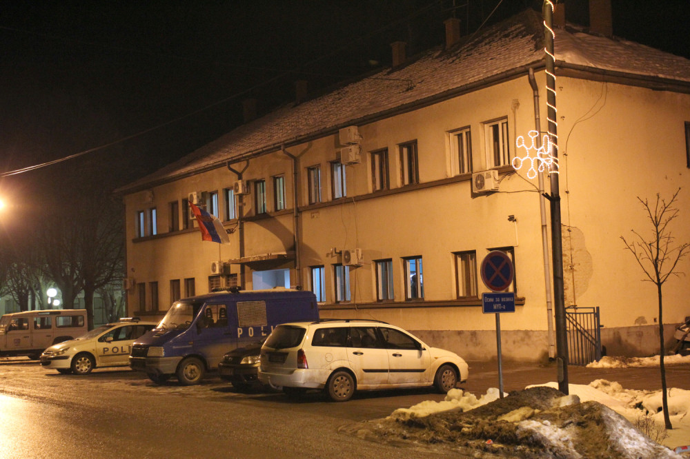 "Želim da prijavim ubistvo" rekao je mlađi ženski glas dežurnom kraj telefona 29. oktobra 1996. godine...