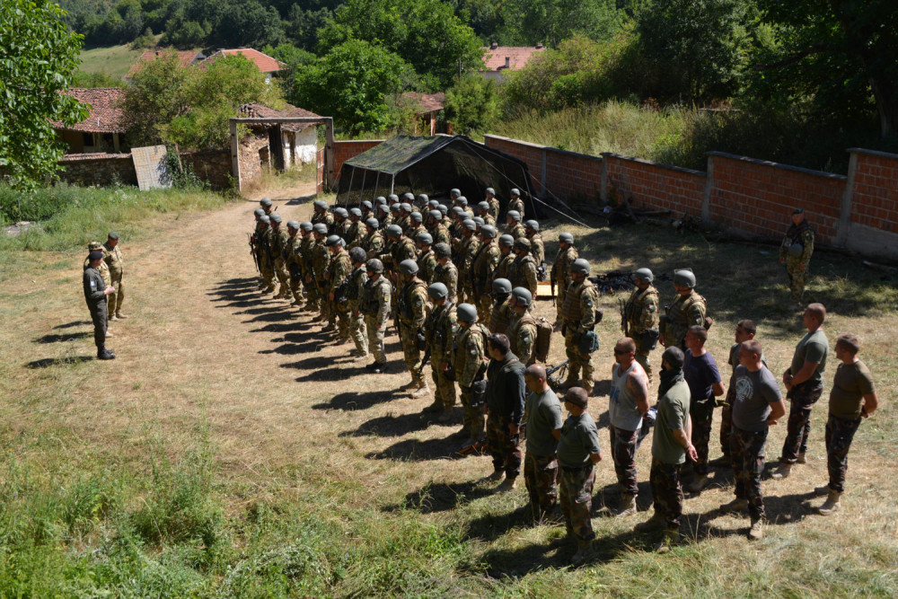 Naš konvoj se kreće u nekoliko pravaca i pred nama je samo JEDAN CILJ!