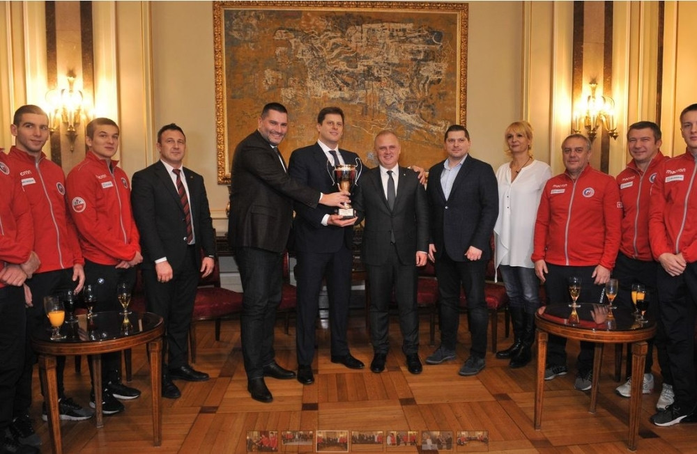 Zvezdini bronzani momci na prijemu u Skupštini grada