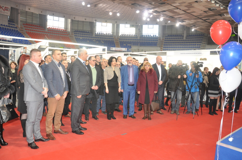 Čadež: Oko 600 kompanija i 4500 učenika u sistemu dualnog