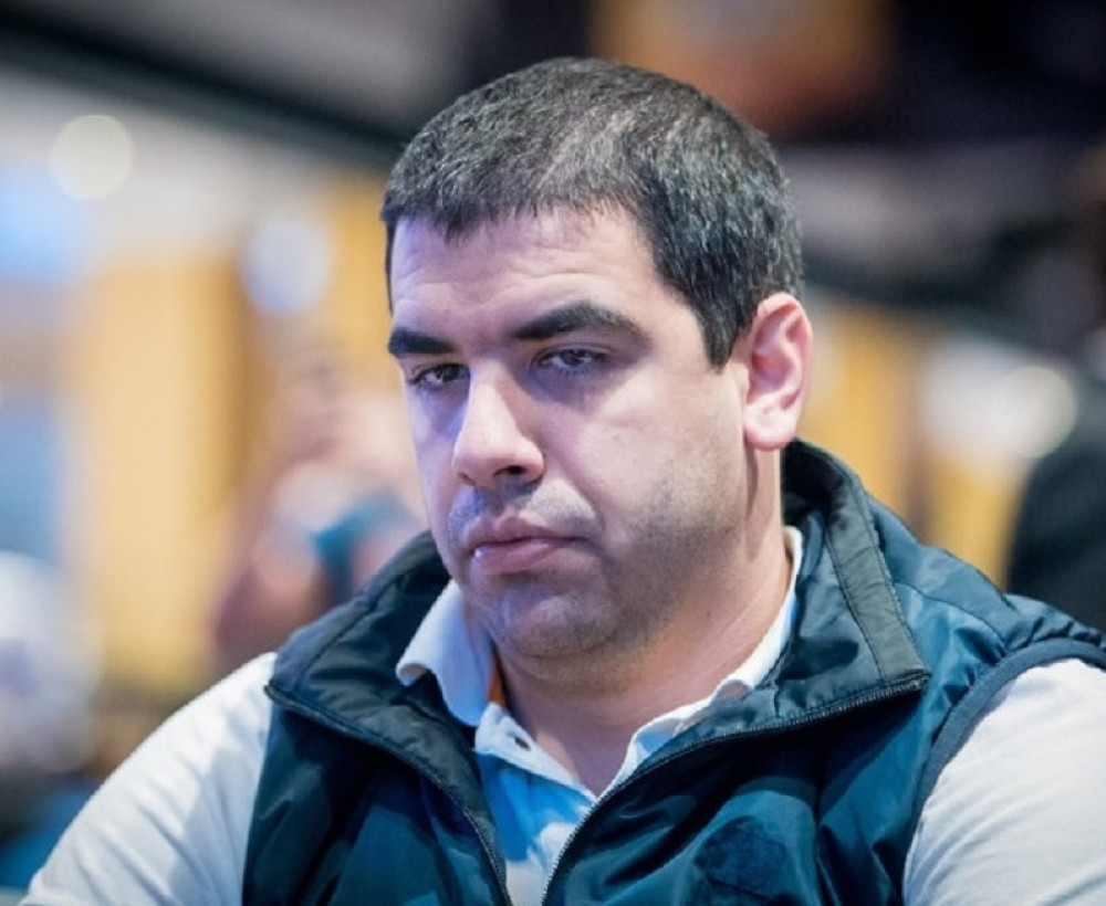 Srbin seo za sto, dobio karte i OSVOJIO MILION DOLARA na turniru u pokeru! (FOTO)