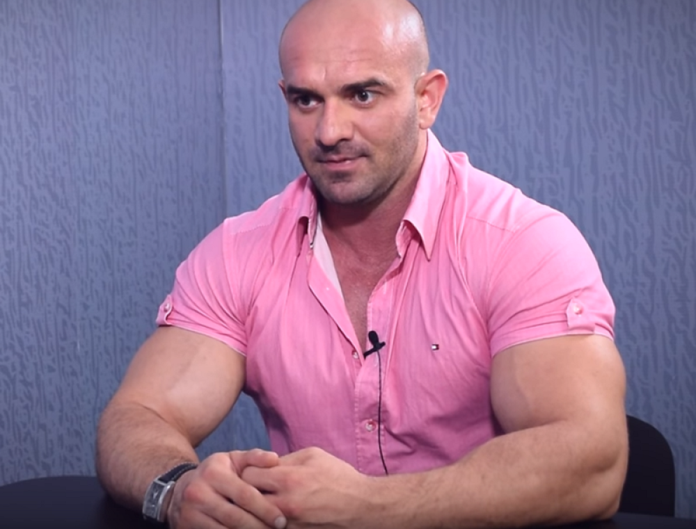 Mezimac Boška Obradovića objavio je fotografiju zbog koje moramo da se zapitamo da li je sve u redu sa njegovim ZDRAVLJEM!