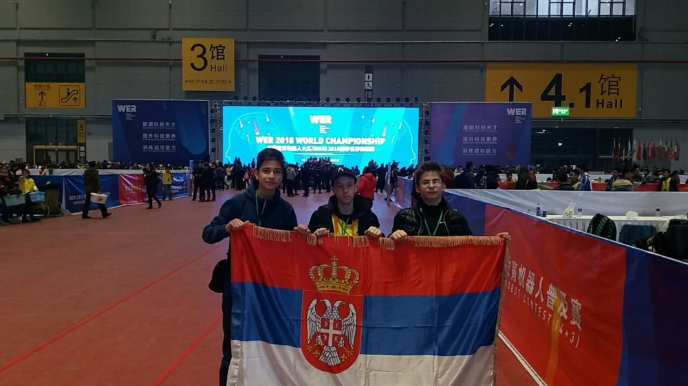 Srpski učenici OSVOJILI NAGRADU na svetskom takmičenju u robotici